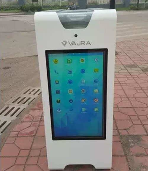 成都高大上果皮箱：有WiFi，靠太陽(yáng)能工作