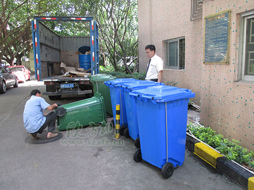 新增塑料分類垃圾桶！牛市東西路“美顏”